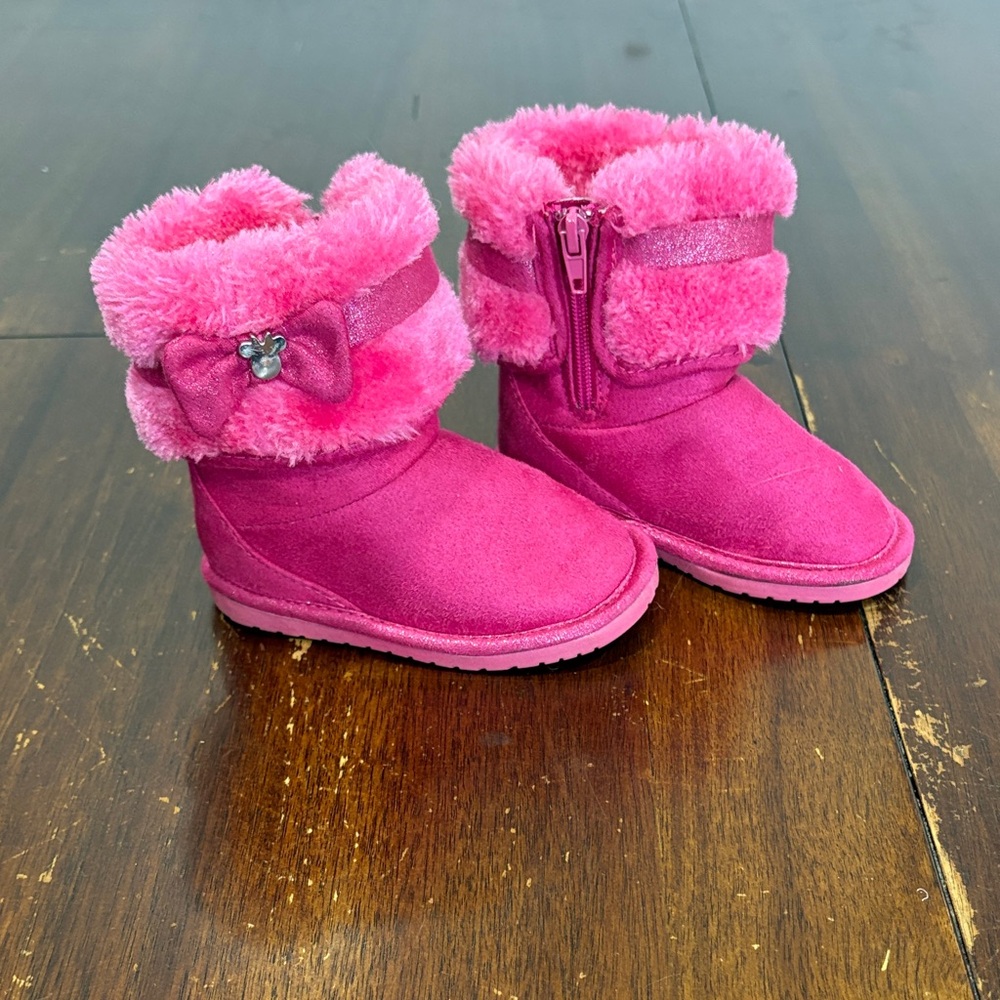 Pink Furry infant Disney Boots
